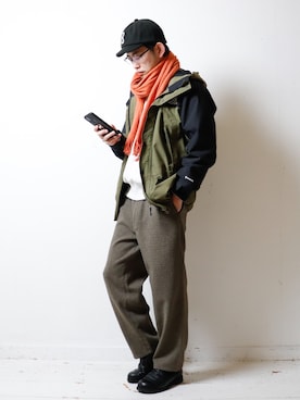 「WOOLRICH（ウールリッチ）のアイテム（パンツ）」を使った、べーやんさん（メンズ・170cm）の冬コーディネート