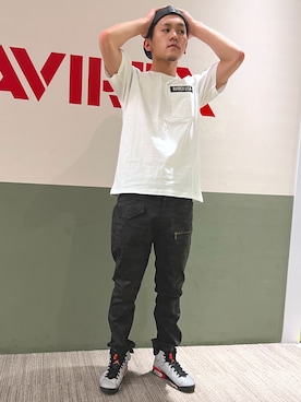 「AVIREX（アヴィレックス）のアイテム（ハンチング/ベレー帽）」を使った、りょーさん（メンズ・178cm）の春コーディネート