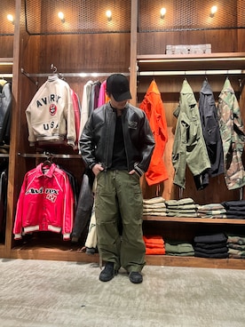 「アイテム（スタジャン）」を使った、りょーさん（メンズ・178cm）の秋コーディネート