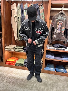 「アイテム（スタジャン）」を使った、りょーさん（メンズ・178cm）の秋コーディネート