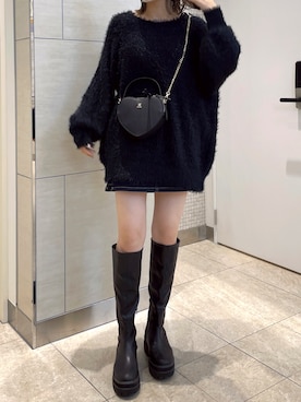 「one after another NICE CLAUP（ワンアフターアナザーナイスクラップ）のアイテム（デニムスカート）」を使った、mahoさん（レディース・163cm）の秋コーディネート