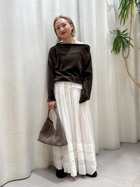 「BABYLONE（バビロン）のアイテム（スカート）」を使った、ゆうなさん（レディース・156cm）の秋コーディネート