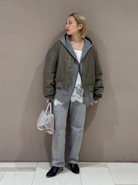 「アイテム（MA-1）」を使った、ゆうなさん（レディース・156cm）の秋コーディネート