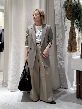 「AULENTTI（オウレンティ）のアイテム」を使った、ゆうなさん（レディース・156cm）の春コーディネート