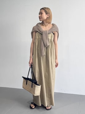 「アイテム（かごバッグ）」を使った、ゆうなさん（レディース・156cm）の夏コーディネート