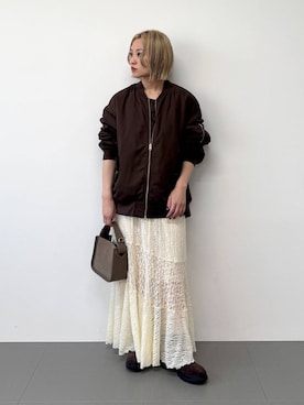 「アイテム（MA-1）」を使った、ゆうなさん（レディース・156cm）の秋コーディネート