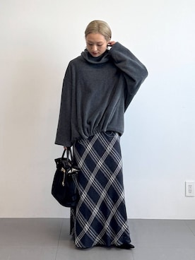 「BABYLONE（バビロン）のアイテム（スカート）」を使った、ゆうなさん（レディース・156cm）の秋コーディネート