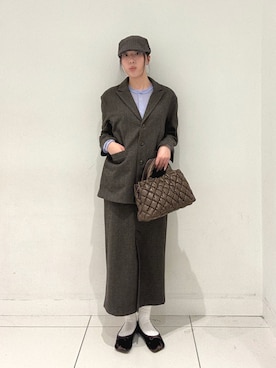「トレンド秋素材コーデ」｜「アイテム（帽子）」を使った、sawaさん（レディース・168cm）の秋コーディネート