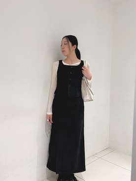 「SENSE OF PLACE by URBAN RESEARCH(センスオブプレイスバイアーバンリサーチ)のモールベロアスクエアネックジレ(ベスト、ブルー系)」を使った、sawaさん(レディース・168cm)の夏コーディネート