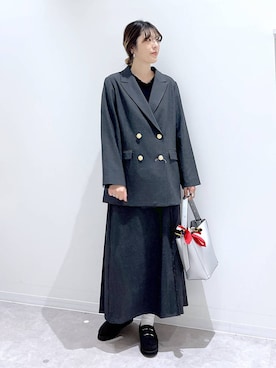 「アイテム（バンダナ/スカーフ）」を使った、はってぃーさん（レディース・168cm）の秋コーディネート