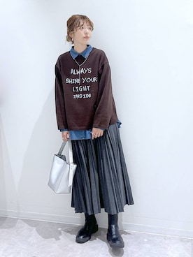 「GLOBAL WORK（グローバルワーク）のアイテム（スカート）」を使った、はってぃーさん（レディース・168cm）の冬コーディネート