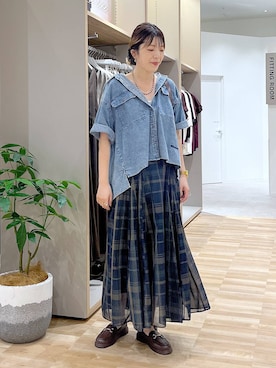 「アイテム（シュシュ）」を使った、はってぃーさん（レディース・168cm）の夏コーディネート
