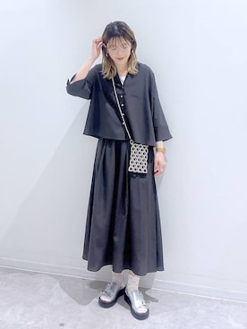「GLOBAL WORK（グローバルワーク）のAiry Breezeフレアスカート/636606（スカート、グレー系）」を使った、はってぃーさん（レディース・168cm）の春コーディネート