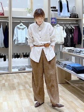 「GLOBAL WORK（グローバルワーク）のやさしソールVカットパンプス/1023336（パンプス、ブラウン系）」を使った、はってぃーさん（レディース・168cm）の秋コーディネート
