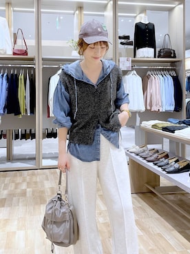 「GLOBAL WORK（グローバルワーク）のアイテム（スニーカー）」を使った、はってぃーさん（レディース・168cm）の秋コーディネート