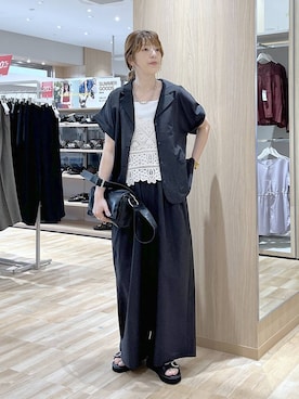 「GLOBAL WORK（グローバルワーク）のAiry Breezeワイドパンツ/636590（その他パンツ、グレー系）」を使った、はってぃーさん（レディース・168cm）の夏コーディネート