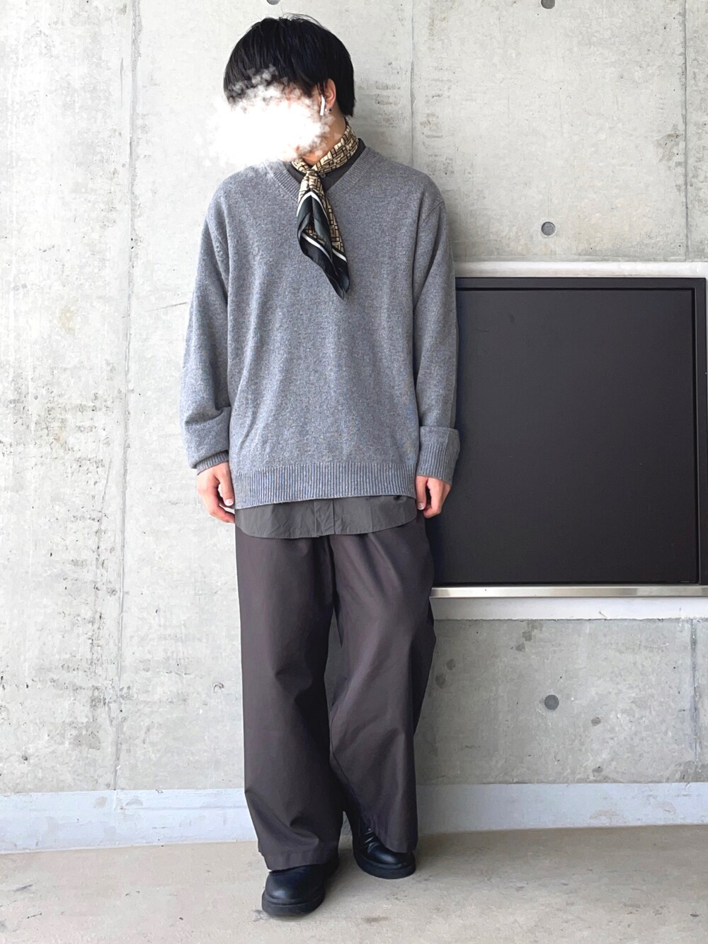 「古着、ZARA、大学生、GU、ユニクロ、アースカラー、低身長、outfit、オトナカジュアル、CASPER JOHN、いいね、save、フォローお願いします🤑、wearhalloween2021」｜「GUのアイテム（トップス、グレー系）」を使った、きょーちゃんさん（メンズ・168cm）の秋コーディネートの1枚目の写真