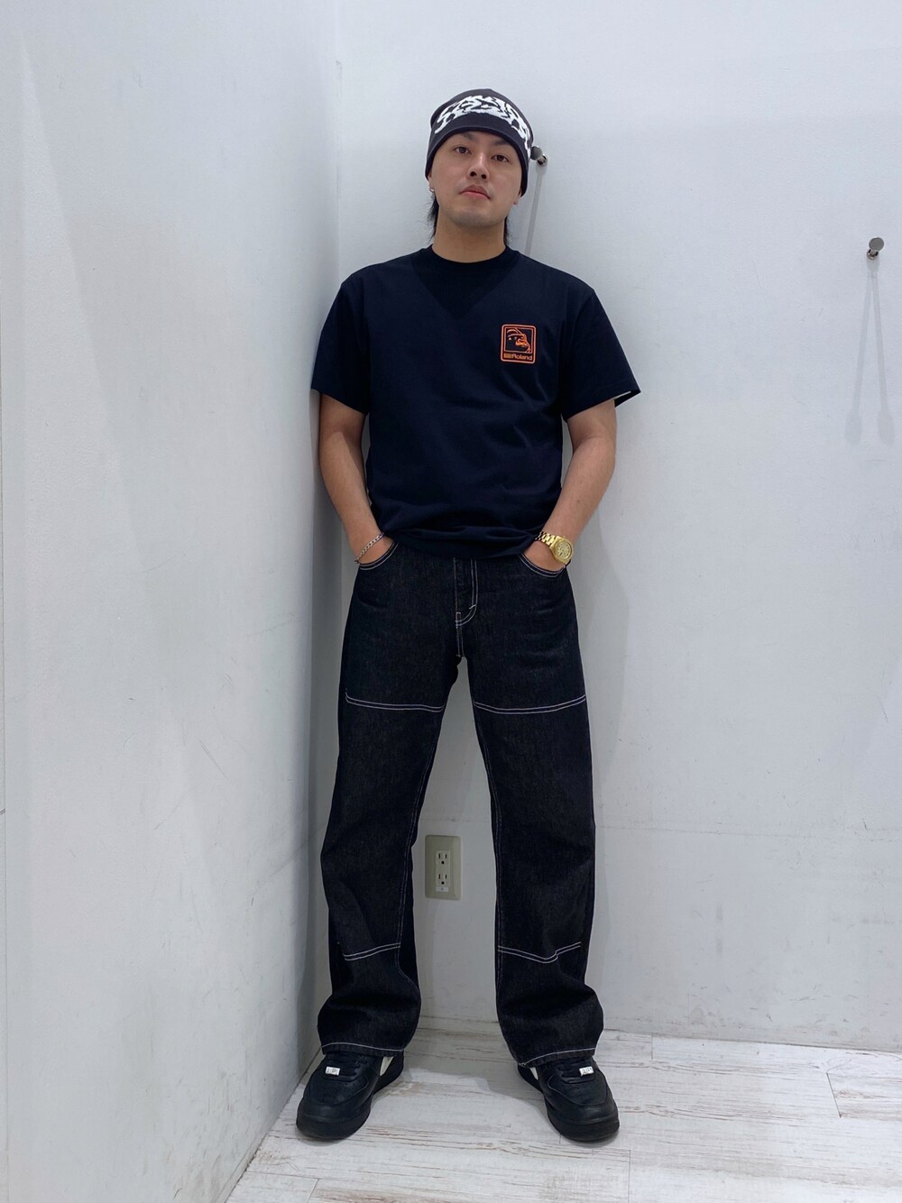 「XLARGEのEMBROIDERY STITCHED WORK PANTS（その他パンツ、ブラック系）」を使った、Tatsukiさん（メンズ・173cm）の夏コーディネートの1枚目の写真