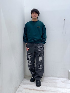 Tatsukiさんの「STANDARD LOGO CREWNECK SWEATSHIRT」を使ったコーディネート