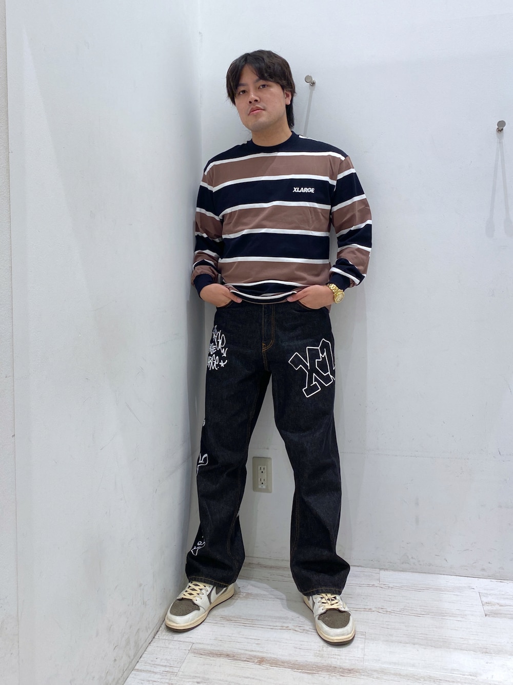 「XLARGEのTWO FACE PAINTER PANTS（その他パンツ、ブルー系）」を使った、Tatsukiさん（メンズ・173cm）の夏コーディネートの1枚目の写真