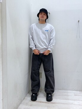 Tatsukiさんの「STANDARD LOGO CREWNECK SWEATSHIRT」を使ったコーディネート