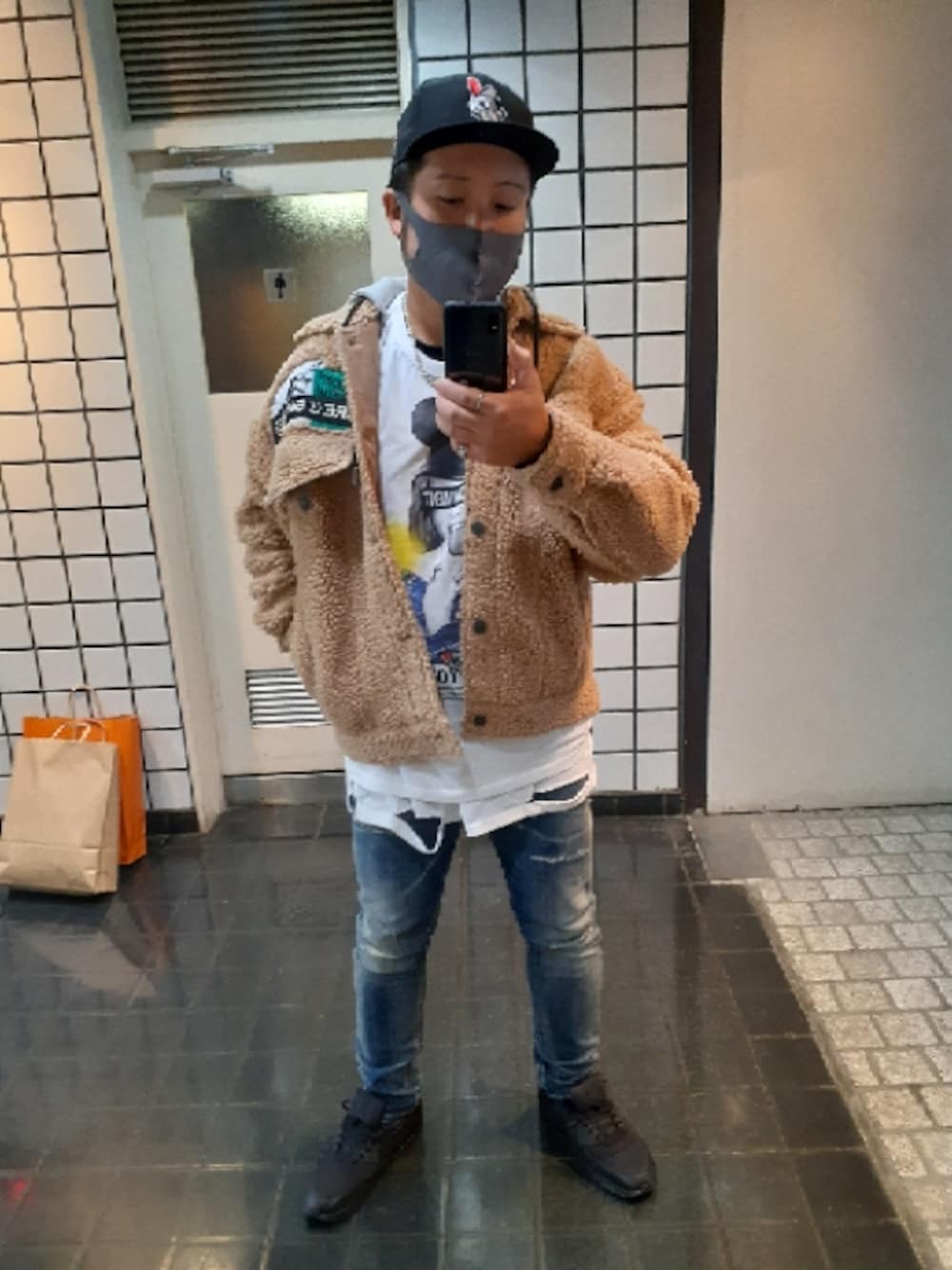 「大人カジュアル、ストリート、ビッグシルエット、いいね、save、フォローお願いします🤑、ボアジャケット」｜「DIESELのアイテム（ブルゾン、ベージュ系）」を使った、$sho$さん（メンズ・172cm）の秋コーディネートの1枚目の写真