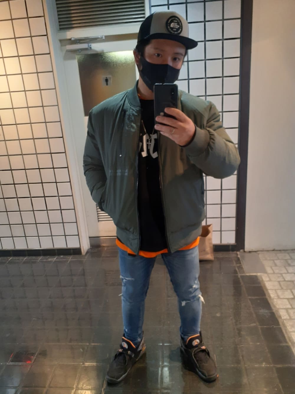 「休日コーデ、今日のコーデ、オーバーサイズ、大人カジュアル、ミリタリー」｜「THE NORTH FACEのアイテム（キャップ、グレー系）」を使った、$sho$さん（メンズ・172cm）の冬コーディネートの1枚目の写真