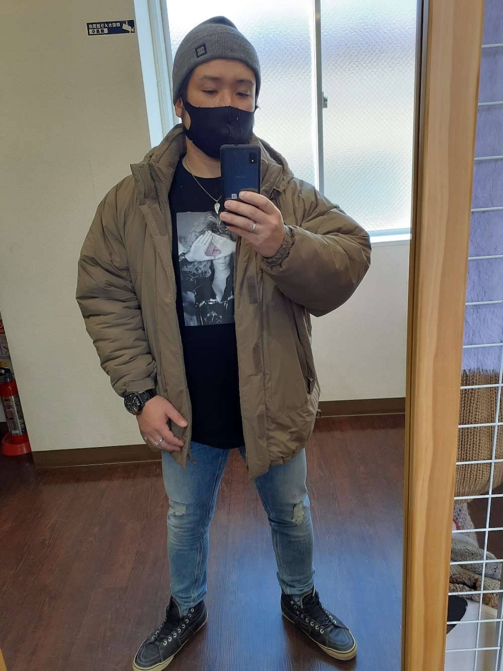 「今日のコーデ、大人カジュアル、ビッグシルエット、秋冬コーデ」｜「FREAK'S STOREのアイテム（ダウンジャケット/コート、ベージュ系）」を使った、$sho$さん（メンズ・172cm）の冬コーディネートの1枚目の写真