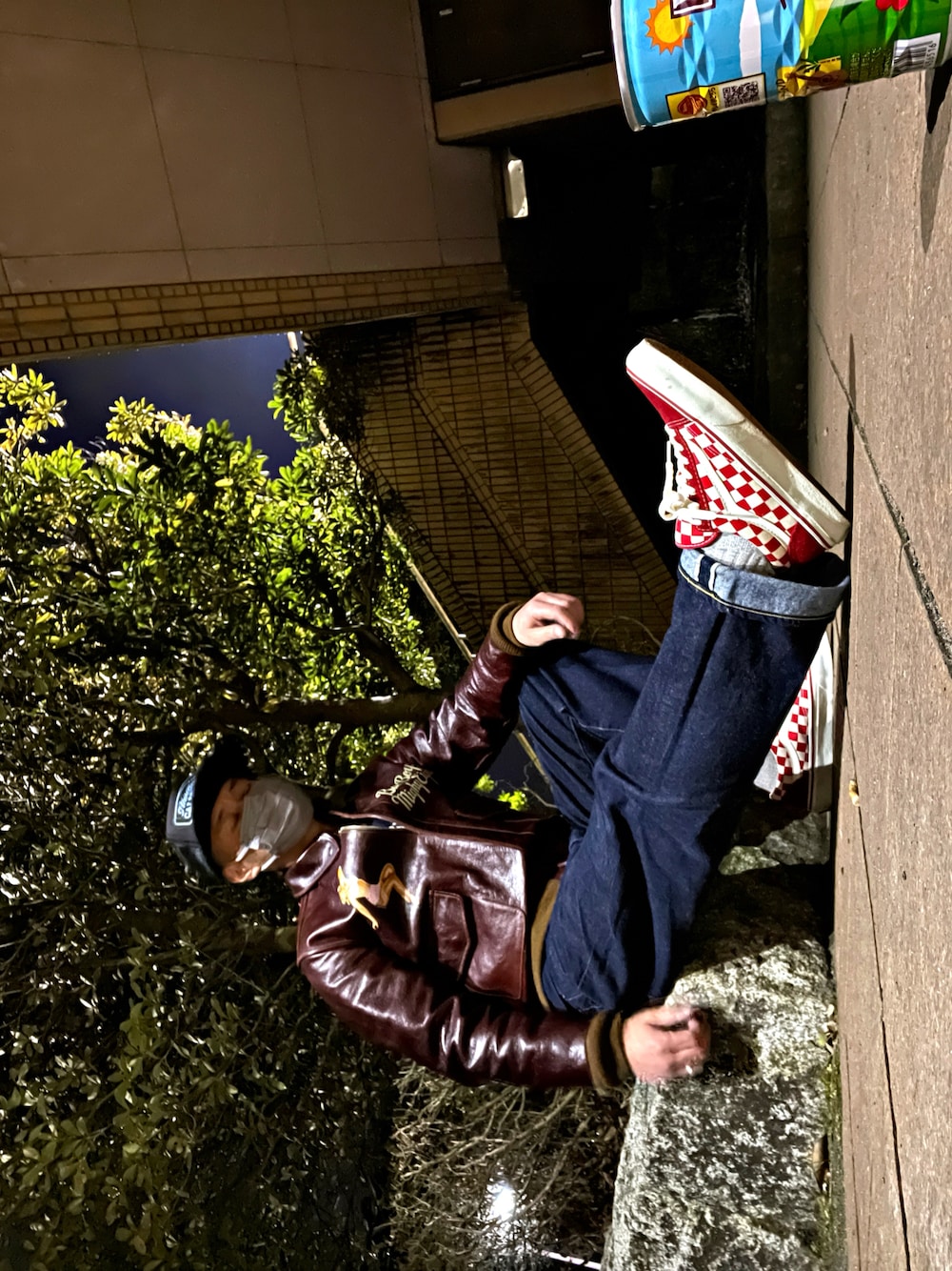 「バズリクソンズ、BUZZ RICKSON'S、LVC、501xx、VANS OLDSKOOL、VANS、バンズ、バンズオールドスクール、ヴァンズ、ヴィンテージ、vintage、A-2、今日のコーデ、ローテクスニーカー、お洒落さんとつながりたい」｜「LEVI'S VINTAGE CLOTHINGのアイテム（デニムパンツ、ブルー系）」を使った、怠惰ですけれども®︎さん（メンズ・170cm）の冬コーディネートの1枚目の写真