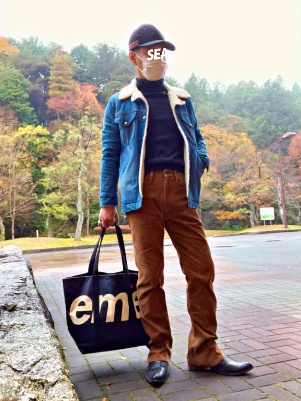 「お洒落さんとつながりたい、おしゃれさんと繋がりたい、ストリート系、ストリートファッション、今日のコーデ、ファッションコーデ、ファッション好きと繋がりたい、ファッション、冬コーデ」｜「GUCCIのアイテム（キャップ、ブラック系）」を使った、怠惰ですけれども®︎さん（メンズ・170cm）の秋コーディネートの1枚目の写真