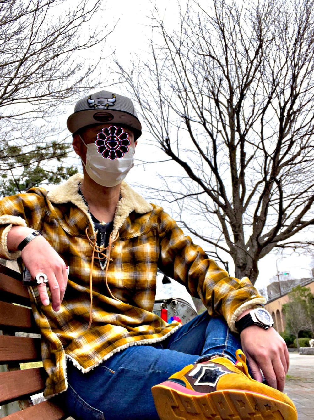 「シカゴブルズ、ニューエラ、NEW ERA、NUMBER (N)INE、ナンバーナイン(NUMBER (N)INE)、おしゃれさんと繋がりたい、お洒落さんと繋がりたい、お洒落さんとつながりたい、今日のコーデ、ストリートコーデ、アメカジ、裏原、裏原宿、アトランティックスターズ、スニーカーコーデ」｜「NEW ERAのアイテム（キャップ、グレー系）」を使った、怠惰ですけれども®︎さん（メンズ・170cm）の春コーディネートの1枚目の写真