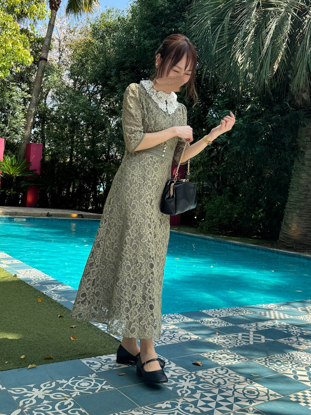 LEJA】レースビッグカラー花柄刺繍ウエストマークロングフレアドレス