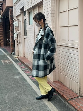 「イエロー」｜「アイテム（PC・スマホグッズ/家電）」を使った、syrupさん（レディース・162cm）の冬コーディネート