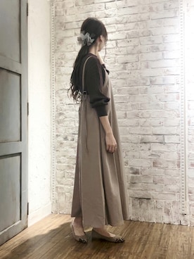 「秋トレンド2021」｜「アイテム（PC・スマホグッズ/家電）」を使った、syrupさん（レディース・162cm）の秋コーディネート
