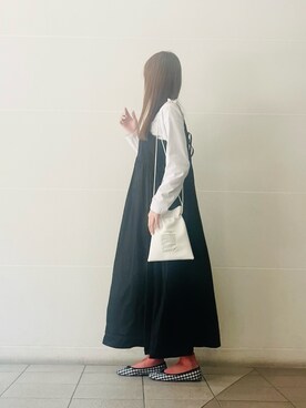 「巾着バッグ」｜「アイテム（PC・スマホグッズ/家電）」を使った、syrupさん（レディース・162cm）の春コーディネート