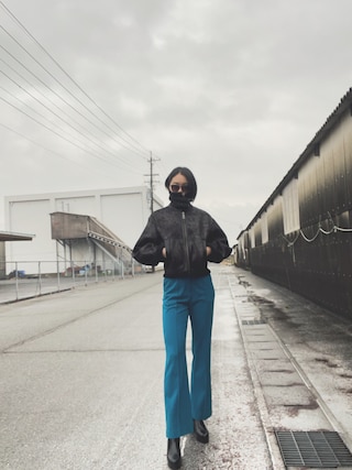 SLY（スライ）の「TUCK SLEEVE CROP B-3 ジャケット/タック