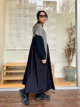 「アイテム（ストール/ショール）」を使った、yosshiinooさん（レディース・161cm）の秋コーディネート