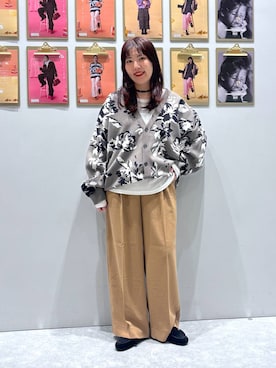 「アイテム（モカシン/デッキシューズ）」を使った、RINO🦋🤍さん（レディース・162cm・20代）の秋コーディネート