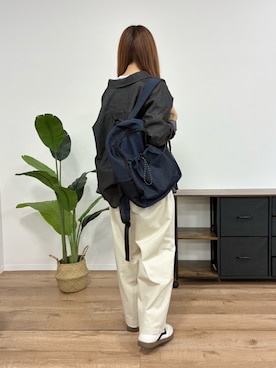 「アイテム（チノパンツ）」を使った、senさん（レディース・164cm）の夏コーディネート