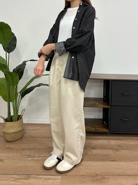 「アイテム（チノパンツ）」を使った、senさん（レディース・164cm）の夏コーディネート