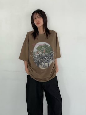 「Knuth Marf（クヌースマーフ）のrhinestone graphic tee(unisex)（Tシャツ/カットソー、ベージュ系）」を使った、Knuth Marfさん（レディース・159cm）の夏コーディネート