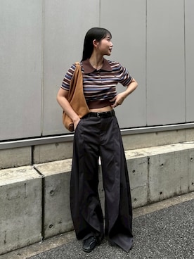 「Knuth Marf（クヌースマーフ）のslit deformed pants(unisex)（その他パンツ、グレー系）」を使った、Knuth Marfさん（レディース・159cm）の夏コーディネート