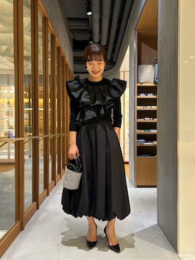 「UNITED ARROWS（ユナイテッドアローズ）のコットン シルク バルーンスカート ②（スカート）」を使った、柴田（shibata)さん（レディース・164cm）の秋コーディネート