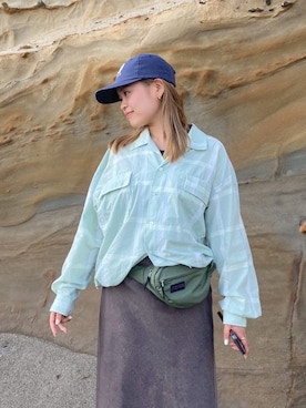 「アイテム（ボディバッグ/ウエストポーチ）」を使った、ぶんさん（レディース・153cm）の秋コーディネート