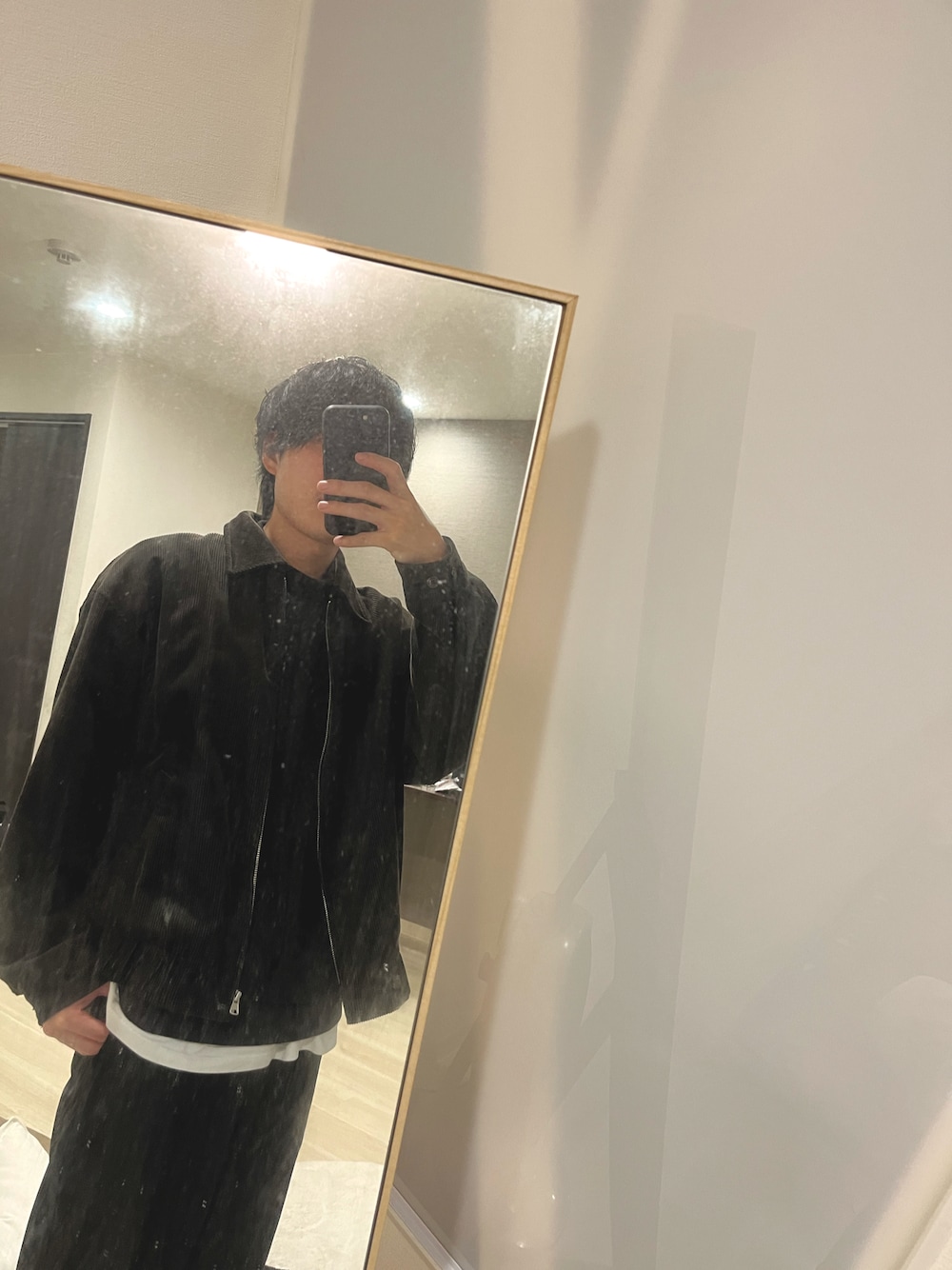 「デート、デートコーデ、プチプラ、プチプラコーデ、ブルゾン、ファッションを楽しもう、秋服、カジュアルコーデ、WYM、remer、edel、UNIQLO、ユニクロ、オトナカジュアル、休日スタイル」｜「EDELのEDEL -2wayタートルネックT（Tシャツ/カットソー、ブラック系）」を使った、yuuukeyさん（メンズ・164cm）の秋コーディネートの1枚目の写真