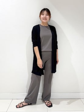 「INDIVI（インディヴィ）の【洗える／シアーストライプ】ロング丈着流しカーディガン（カーディガン/ボレロ、ブラック系）」を使った、YUUKIさん（レディース・157cm）の夏コーディネート