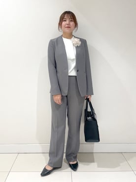 「アイテム（スーツジャケット、グレー系）」を使った、YUUKIさん（レディース・157cm）の冬コーディネート