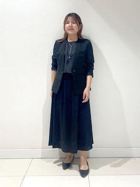「INDIVI（インディヴィ）の【定番スーツ／UVケア／洗える】ウール調ノーカラージャケット（スーツジャケット、ブラック系）」を使った、YUUKIさん（レディース・157cm）の夏コーディネート