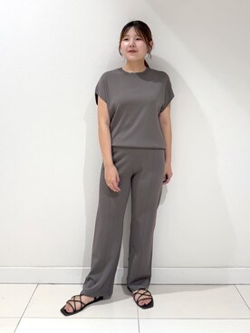 「INDIVI（インディヴィ）の【洗える／SETUP可能】フレンチスリーブ イージーニット（ニット/セーター、ブラウン系）」を使った、YUUKIさん（レディース・157cm）の夏コーディネート