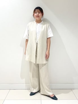 「INDIVI（インディヴィ）の【こなれSETUP】リネンライクジレジャケット（ベスト、ベージュ系）」を使った、YUUKIさん（レディース・157cm）の夏コーディネート